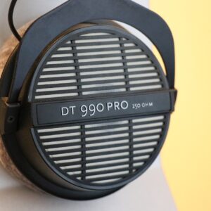 beyerdynamic DT990PRO